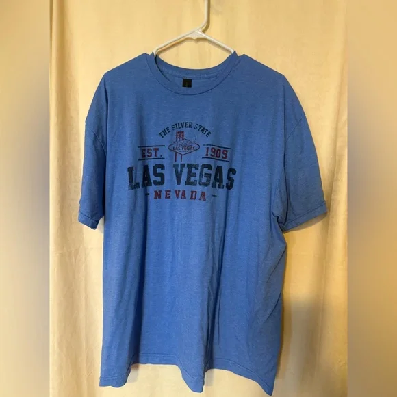 Gildan Softstyle T-shirt, Men’s 2XL Blue, Las Vegas NV Souvenir Graphic T-shirt - Picture 2 of 7